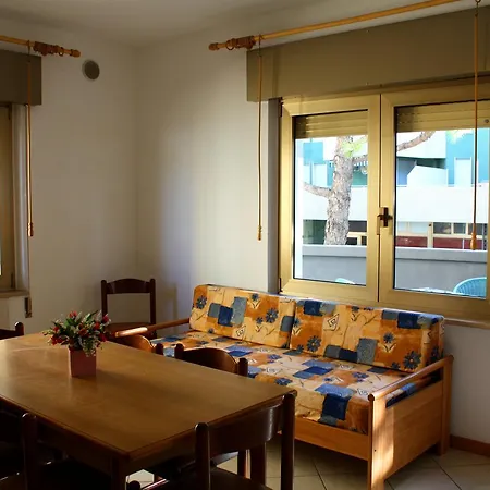 Nodari Apartment *