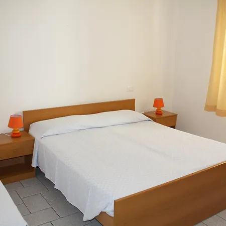 Nodari Apartment *